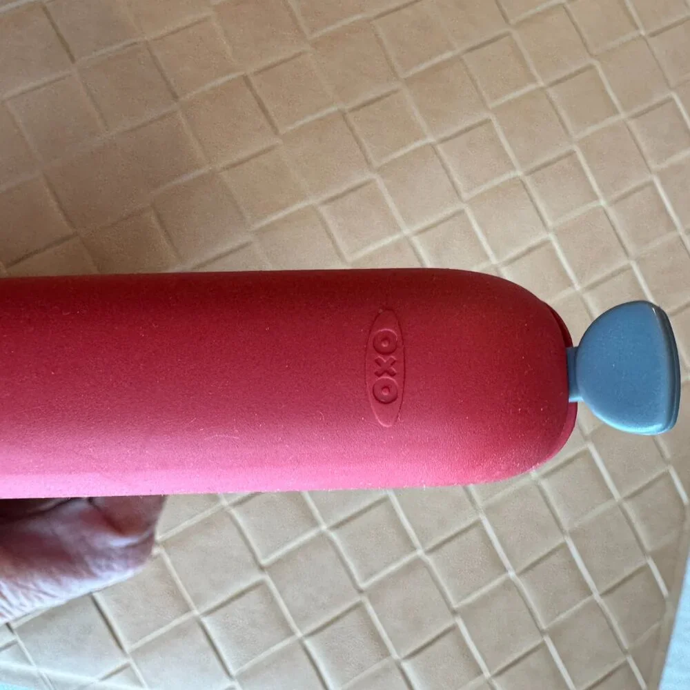 Oxo Good Grips Cherry and Olive Pitter Red